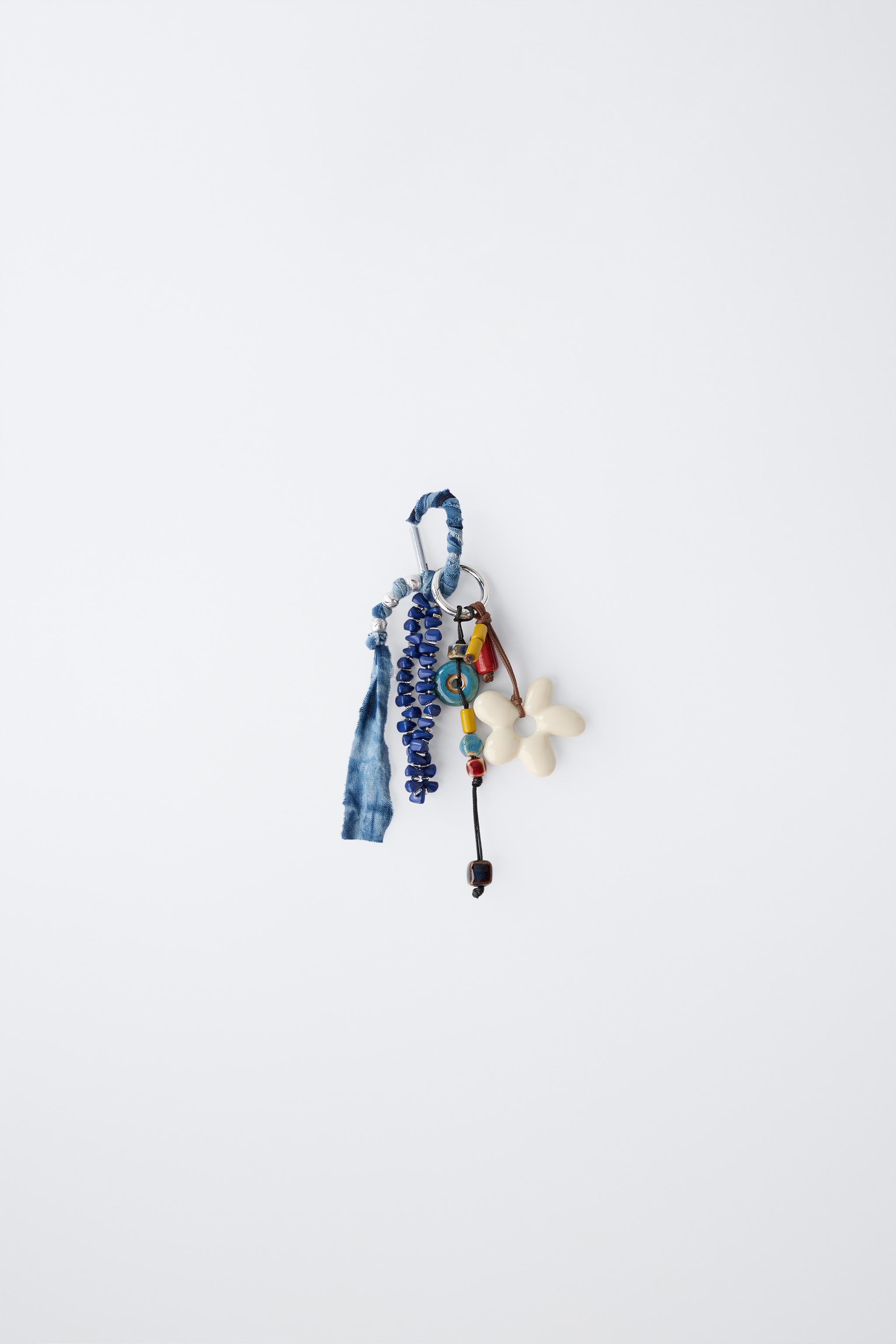 MULTI-CHARM KEYCHAIN